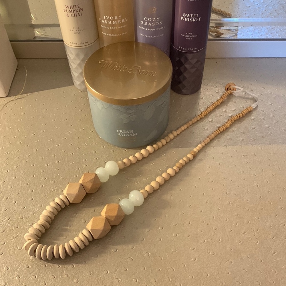 Beaded necklace